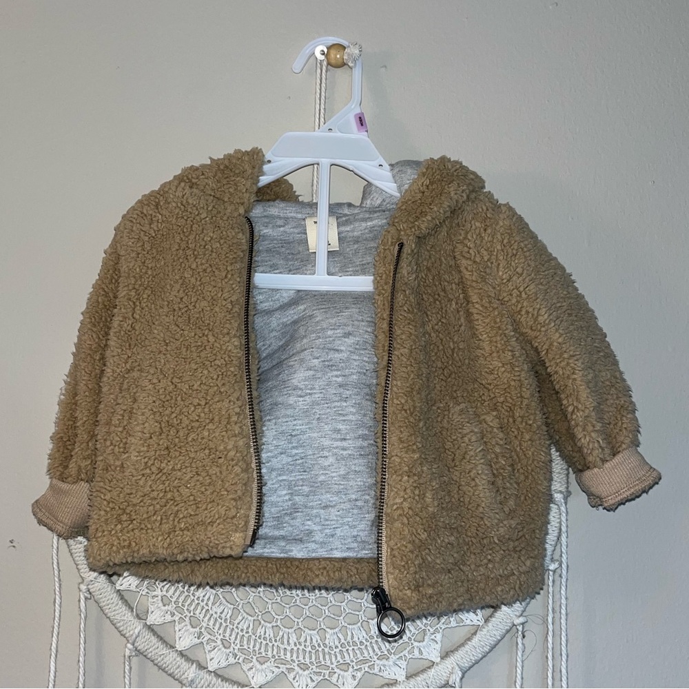 Tucker Tate 6 month girl teddybear zip up sweatshirt